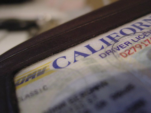 California driver’s licenses are being issued to undocumented immigrants, leading to questions from Notaries.